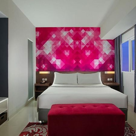 Favehotel Simpang Lima - Semarang Eksteriør billede