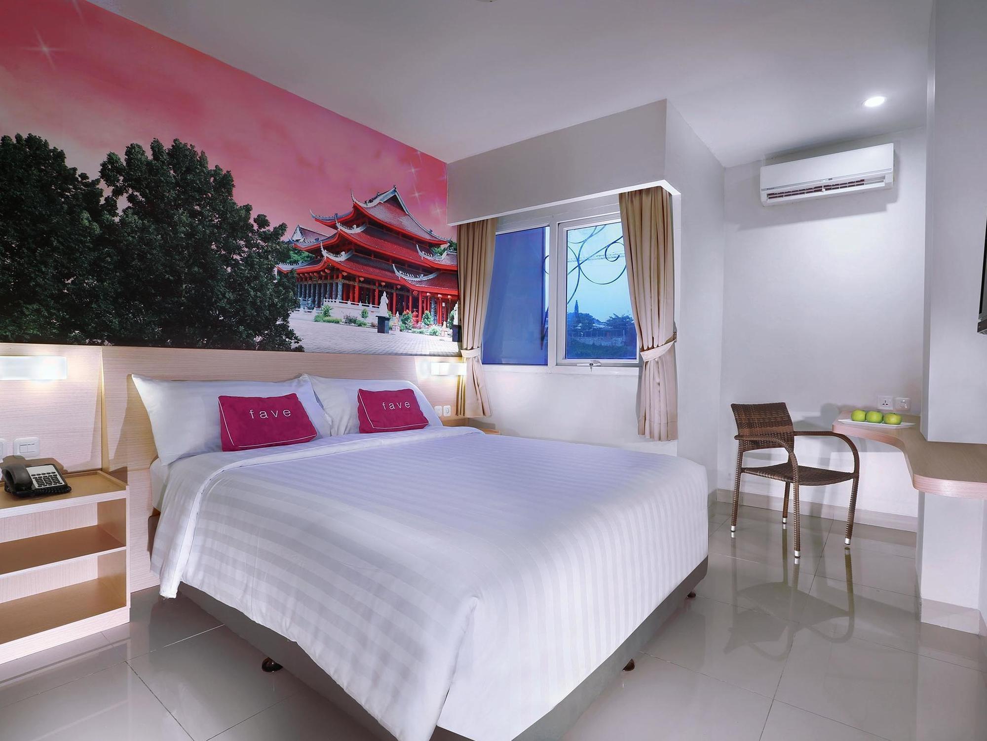 Favehotel Simpang Lima - Semarang Eksteriør billede
