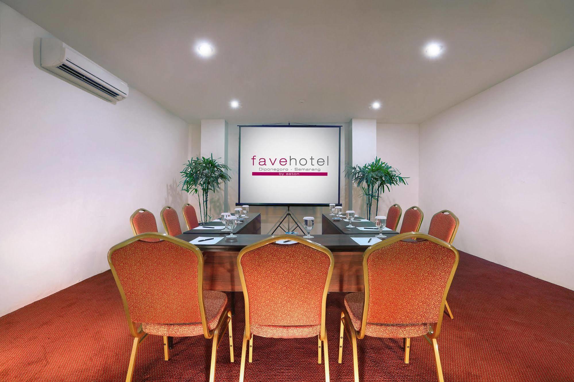 Favehotel Simpang Lima - Semarang Eksteriør billede