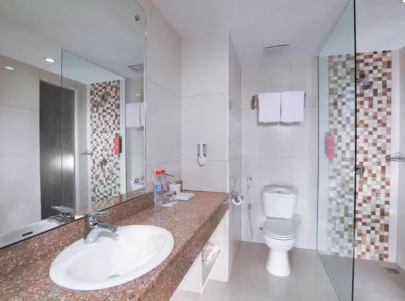 Favehotel Simpang Lima - Semarang Eksteriør billede